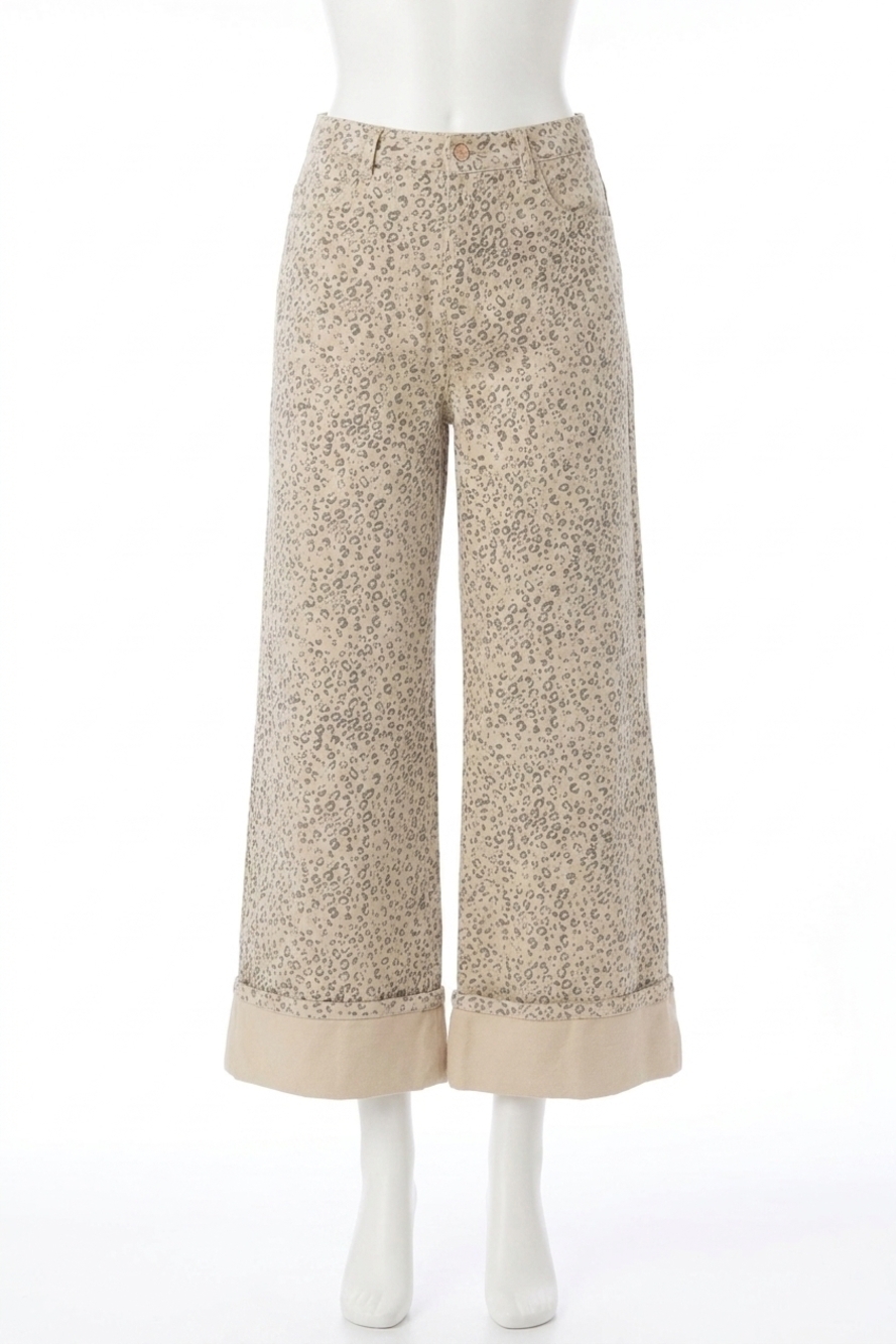 NEW ENTRO cuffed ankle length pants in leopard